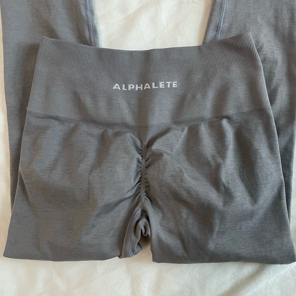 Alphalete Amplify Legging